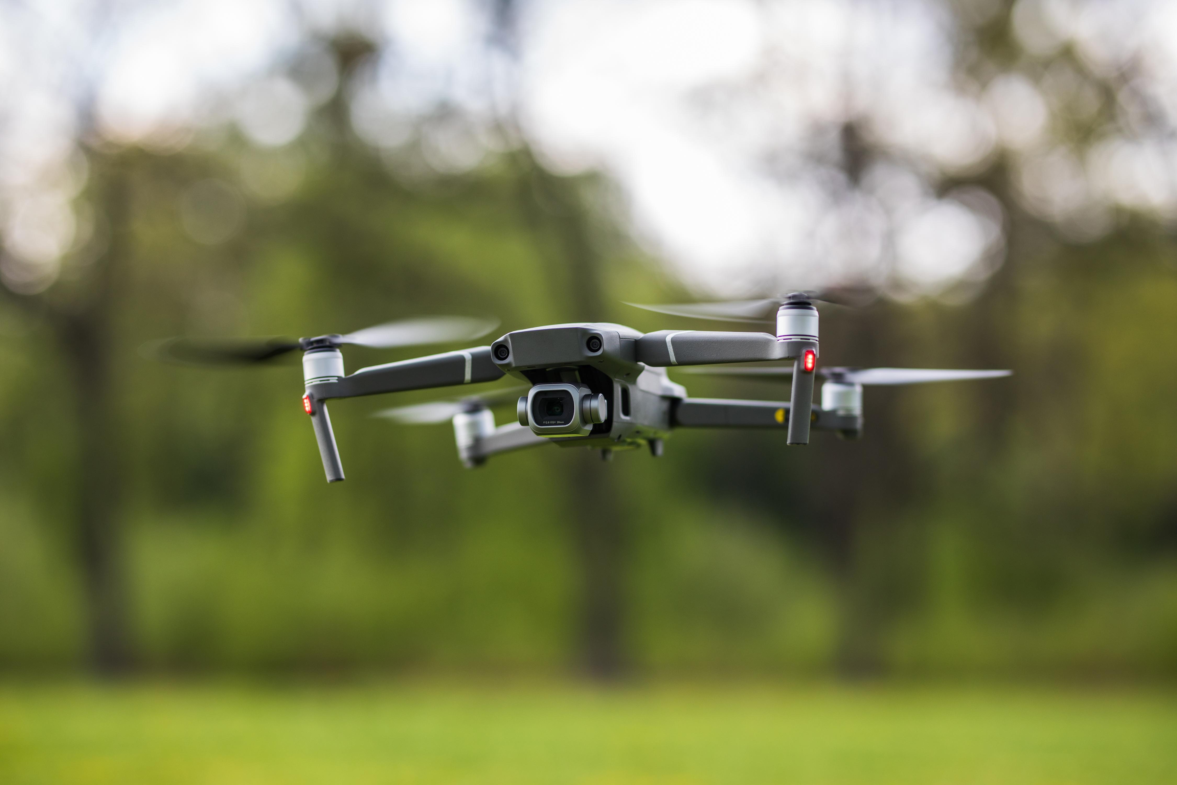 Drone profesional para servicios publicitarios